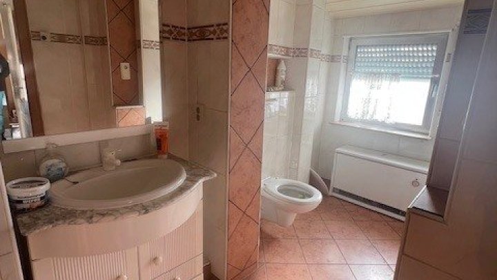 Ihr neues Zuhause: Großzügiges Familienhaus mit traumhaftem Garten