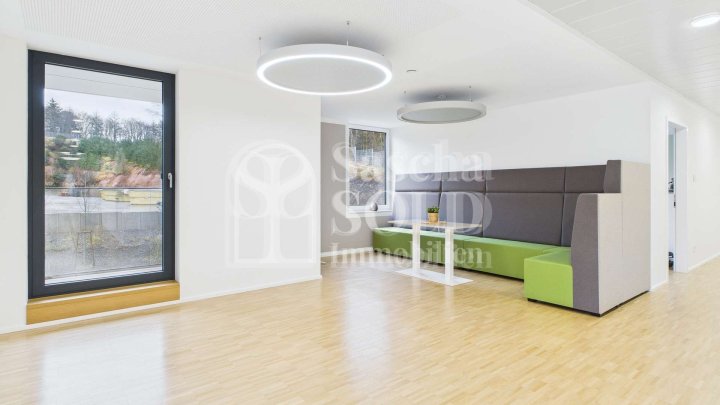 Repräsentative & moderne Gewerberäume auf 1.189 m² mit Glasfaser, Meetingräumen & Stellplätzen
