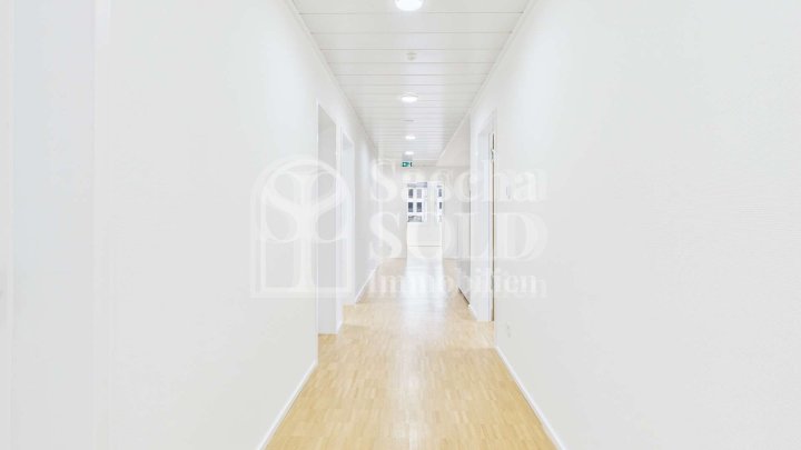 Repräsentative & moderne Gewerberäume auf 1.189 m² mit Glasfaser, Meetingräumen & Stellplätzen