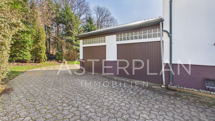 Einfamilienhaus mit Waldrandlage. Großzügiges Wohnen mit vielseitigem Nutzungspotenzial