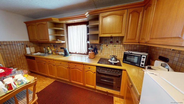 Gepflegtes Zweifamilienhaus in ruhiger Nebenstraße von Püttlingen