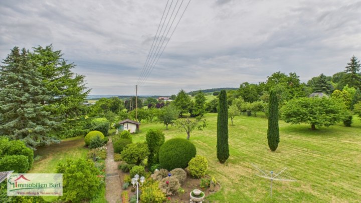 GRENZE LUXEMBURG: VILLA MIT CHARM IN TOP LAGE!