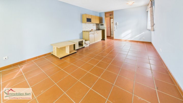 WOHNHAUS MIT 458 M² WOHNFLÄCHE IN LOSHEIM-HAUSBACH