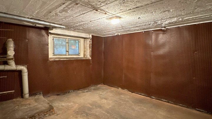 2-3 Familienhaus mit Bauplatz in guter Lage von Fechingen