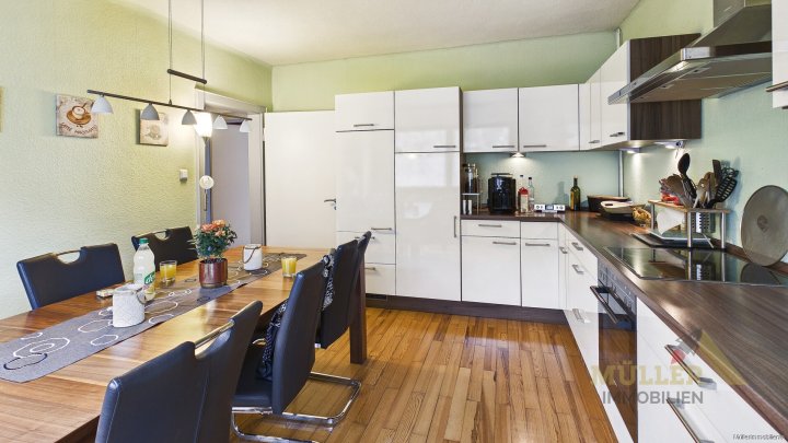 Seltene Gelegenheit in Saarfels: Einfamilienhaus mit viel Platz und Garten