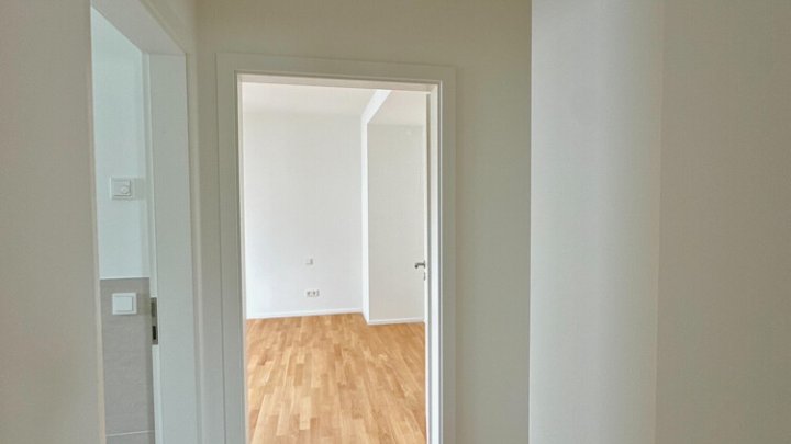 Erstbezug nach Kernsanierung - 3-ZKB mit Balkon in toller Lage auf dem Rotenbühl