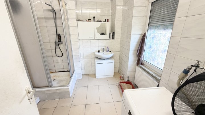 Mehrfamilienhaus mit 8 Wohneinheiten als attraktive Kapitalanlage