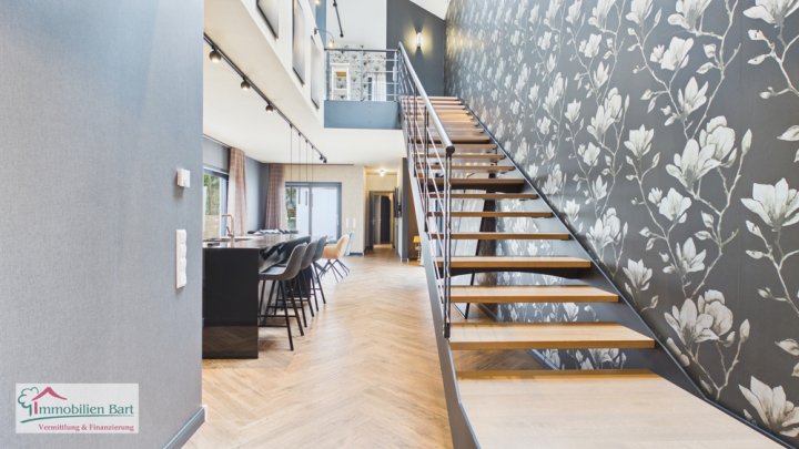 NEUWERTIGES, EXKLUSIVES WOHNHAUS IN TOP WOHNLAGE VON SERRIG (BEI SAARBURG)