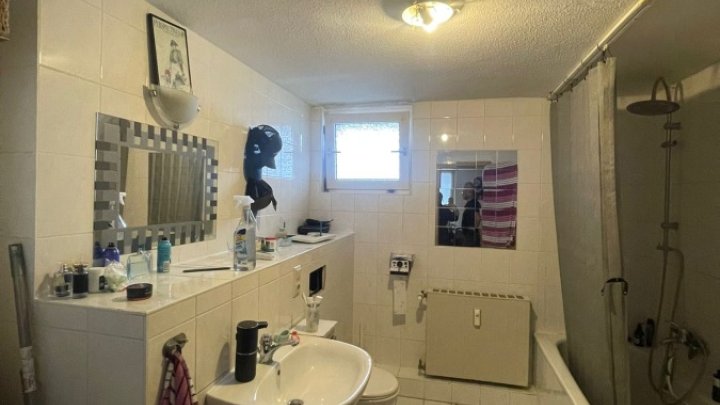 Dachgeschosswohnung in Zweibrücken zu vermieten.