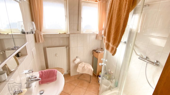 Doppelhaushälfte in Riegelsberg - ideal als Familien- oder Zweifamilienhaus