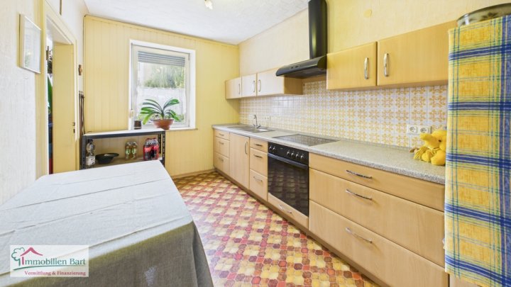 15 MIN-BIS L-REMICH/SCHENGEN: WOHNHAUS MIT GARAGE UND GARTEN