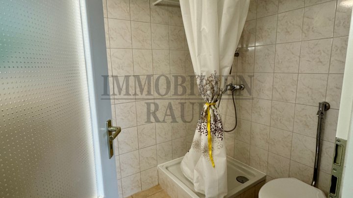 WOHNEN AM WALDRAND - BUNGALOW MIT GROSSEM GARTEN, KAMIN UND GARAGE IN SACKGASSE VON FRIEDRICHSTHAL