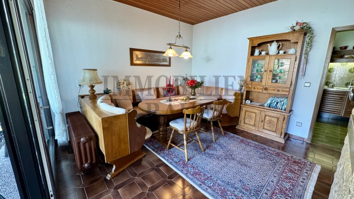 WOHNEN AM WALDRAND - BUNGALOW MIT GROSSEM GARTEN, KAMIN UND GARAGE IN SACKGASSE VON FRIEDRICHSTHAL