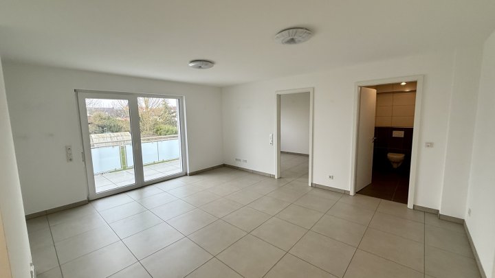 Neuwertige 2 ZKB-Wohnung in ruhiger und doch zentraler Lage von Saarlouis-Lisdorf zu vermieten