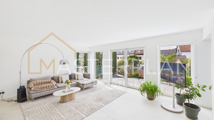 Stilvoll renoviertes Einfamilienhaus mit  angrenzendem Baugrundstück