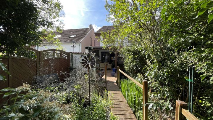 Einfamilienhaus mit Extras in Saarbrücken-Güdingen