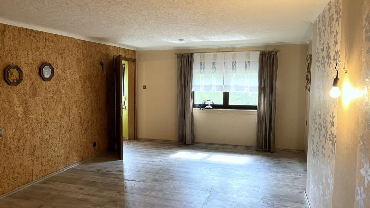 EFH mit schönem Garten in Saarbrücken-Güdingen