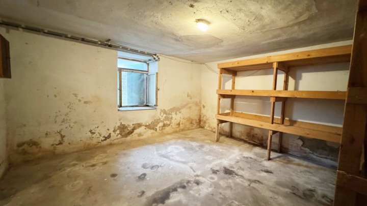 1-2 FH mit Do.Garage in zentraler Lage von St. Ingbert-Rentrisch