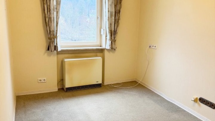 1-2 FH mit Do.Garage in zentraler Lage von St. Ingbert-Rentrisch