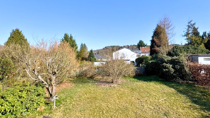 Freistehendes 3-FH mit Garten und Garage in Dudweiler-Süd