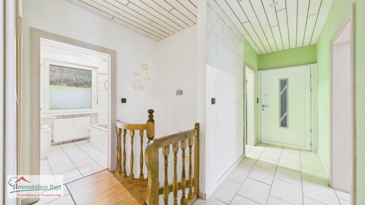 MERZIG: STADTNAHE DUPLEX-WOHNUNG MIT 3 SCHLAFZIMMERN!