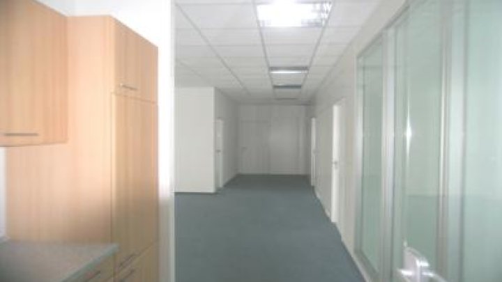 Interessantes gewerbliches Anwesen in unmittelbarer Nähe zu Saarbrücken zu verkaufen;