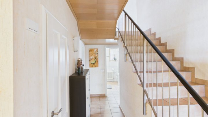 „Freistehendes Einfamilienhaus in idyllischer Waldrandlage – ideal für Pferdeliebhaber