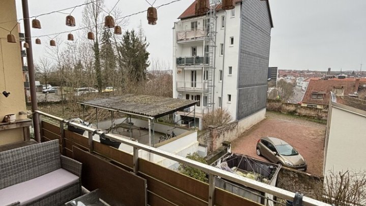 4-ZKB Eigentumswohnung mit Balkon in Alt-Saarbrücken, sofort verfügbar
