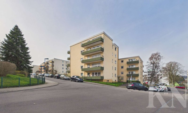 Dudweiler Süd! Gepflegte 3 Zimmer-Küche-Bad Wohnung