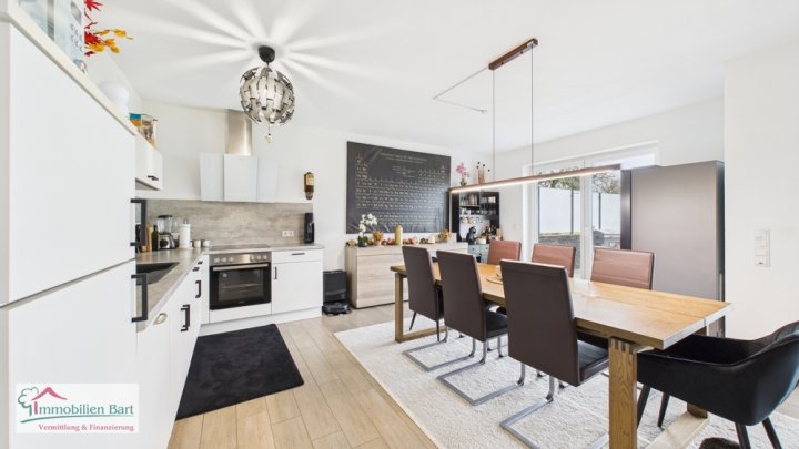 GRENZE L-SCHENGEN: NEUWERTIGE EG WOHNUNG MIT GROSSER TERRASSE