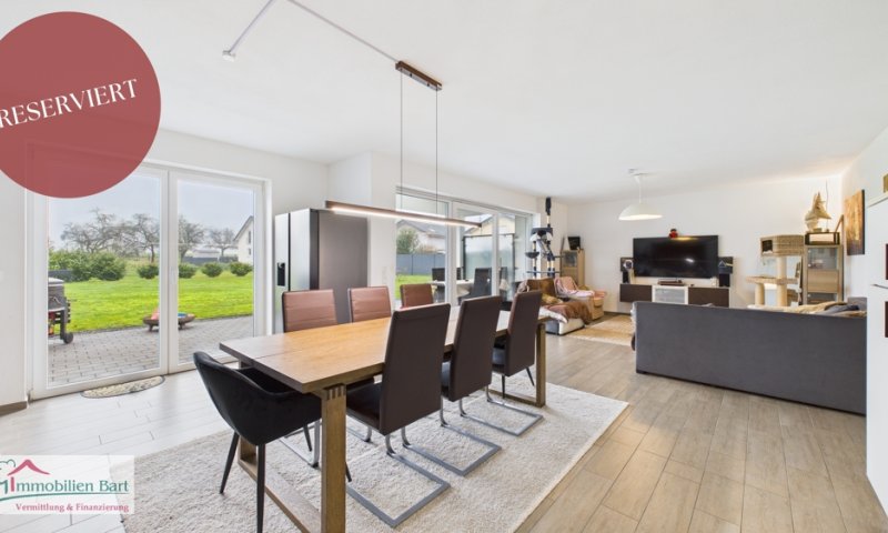 GRENZE L-SCHENGEN: NEUWERTIGE EG WOHNUNG MIT GROSSER TERRASSE