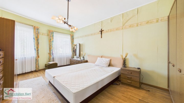 VIELSEITIGE VERWENDUNG! WOHNHAUS MIT GASTSTÄTTE IN MERZIG!