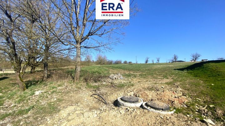 PROVISIONSFREI- VOLLERSCHLOSSENES BAUGRUNDSTÜCK-GUENVILLER/FR-NAEHE SB