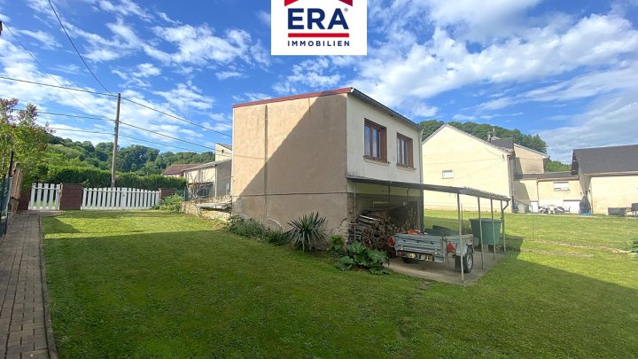 EIN-, BIS ZWEIFAMILIENHAUS MIT BAULAND, FREISTEHEND IN DALEM/FR, NÄHE SLS