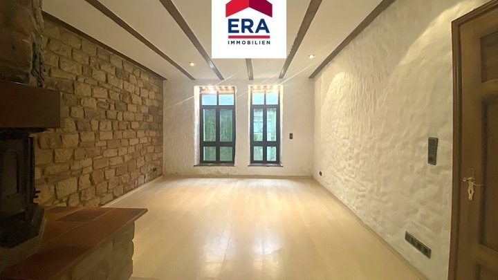 EIGENTUMSWOHNUNG, GEHOBENE LAGE, MIT GARTEN, IN SAARBRÜCKEN