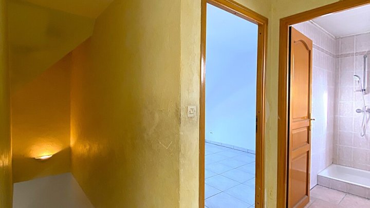 OHNE VERMITTLUNGSGEBÜHREN! FREISTEHENDES EINFAMILIENHAUS,RUHIGE LAGE IN OETING/FR, NÄHE SAARBRÜCKEN