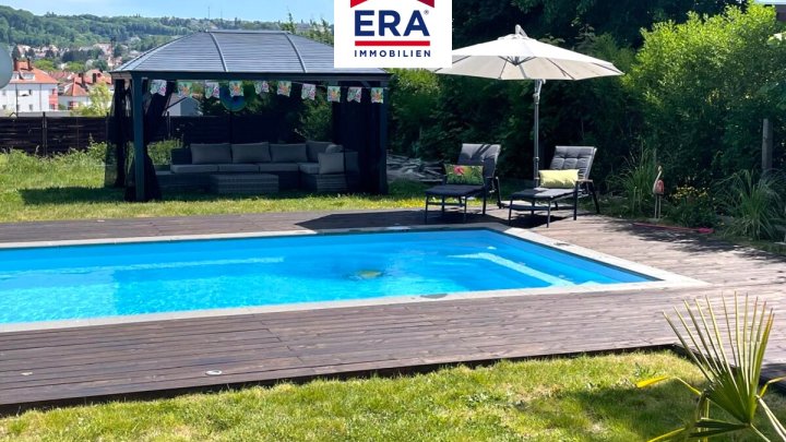 KEINE VERMITTLUNGSGEBÜHREN ! EINFAMILIENHAUS MIT POOL, RUHIGE LAGE, IN FORBACH/FR, NÄHE SB