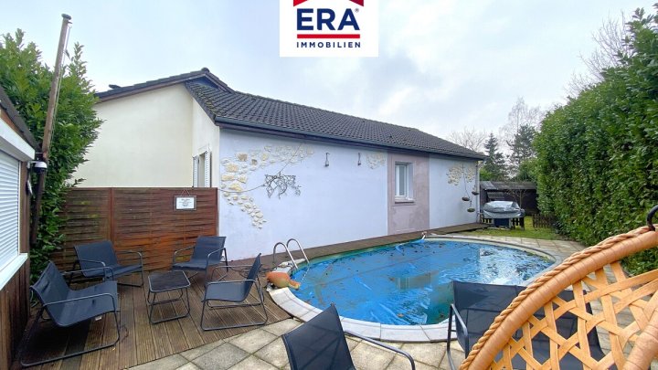 KEINE VERMITTLUNGSGEBÜHREN - BUNGALOW MIT POOL, RUHIGE LAGE, FORBACH/FR, NÄHE SAARBRÜCKEN