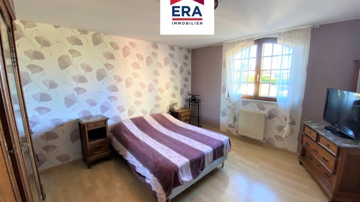 ZWEIFAMILIENHAUS MIT PFERDEHALTUNG-GAUBIVING/FR NÄHE SAARBRÜCKEN