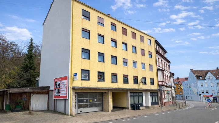 Attraktive 3-ZKB Wohnung mit Stellplatz in Saarbrücken-Fechingen