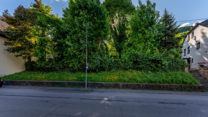 Innenstadt Saarburg: Attraktives Baugrundstück mit vielseitigem Entwicklungspotenzial