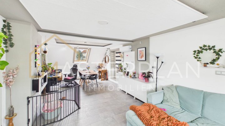 2 Wohnungen. 1 Traumgrundstück. Unzählige Möglichkeiten