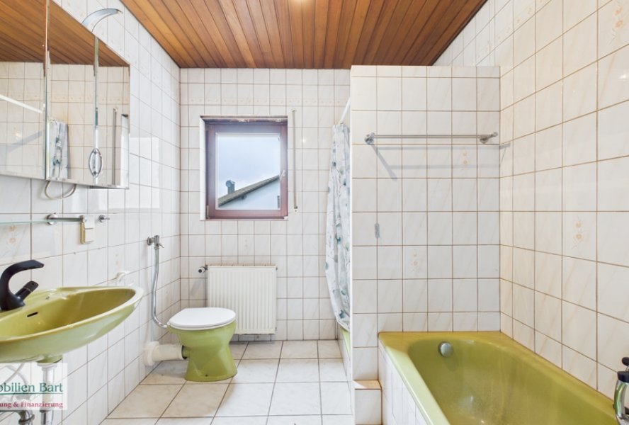 Badezimmer EG