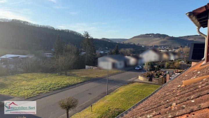 SAARBURG: 86 M² WOHNUNG, 2 SZ, GÄSTE-WC IN GUTER LAGE!