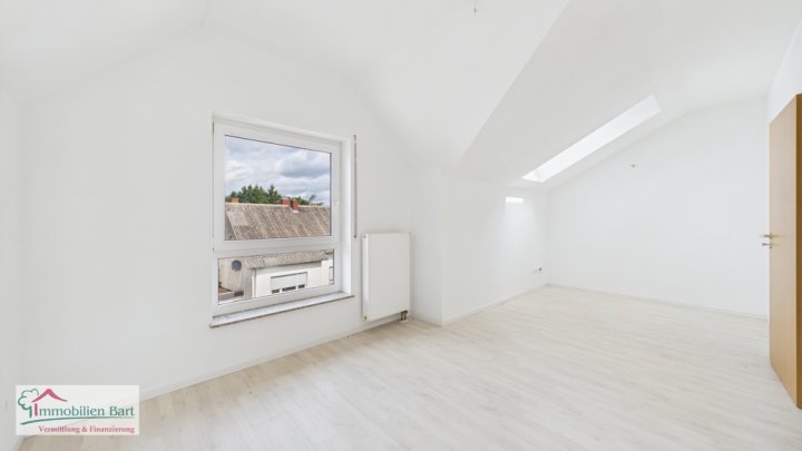 45 M² WOHNUNG MIT TOLLER SICHT INS GRÜNE!