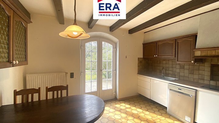 KEINE VERMITTLUNGSGEBÜHREN-EINFAMILIENHAUS MIT PFERDEHALTUNG, NEUFGRANGE/FR, NÄHE SB