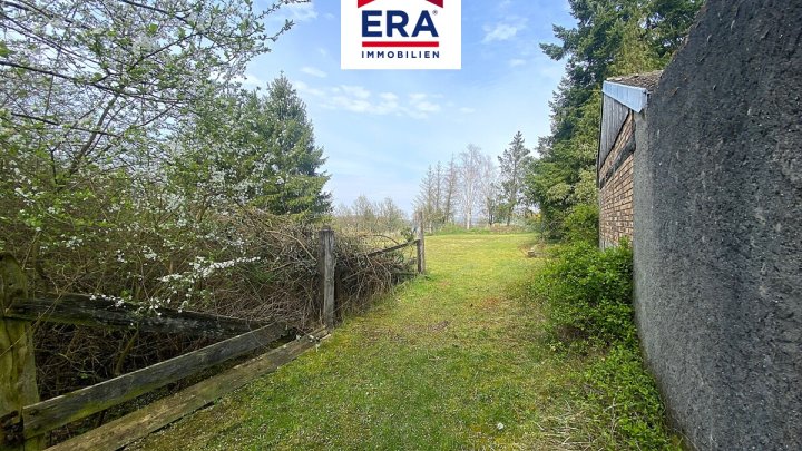 KEINE VERMITTLUNGSGEBÜHREN-EINFAMILIENHAUS MIT PFERDEHALTUNG, NEUFGRANGE/FR, NÄHE SB