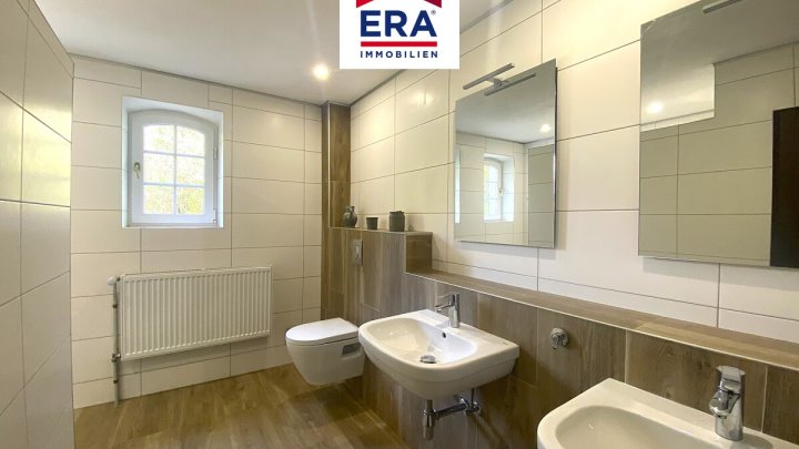 KEINE VERMITTLUNGSGEBÜHREN-EINFAMILIENHAUS MIT PFERDEHALTUNG, NEUFGRANGE/FR, NÄHE SB