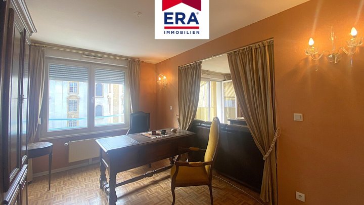 OHNE VERMITTLUNGSGEBÜHREN - EIGENTUMSWOHNUNG MIT BALKON IM ZENTRUM VON SARREGUEMINES/FR, NÄHE SB