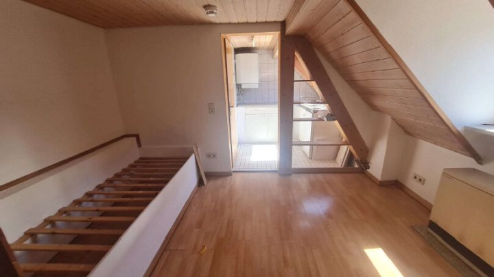 Vermietetes Wohn- und Geschäftshaus mit 12 Einheiten,  Top-Rendite in guter Lage